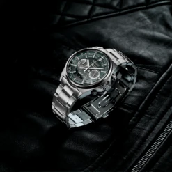 Seiko SSB405 7 Seiko SSB405 -Classic Watch Shop SSB405 4