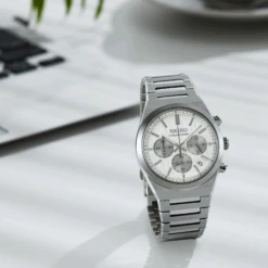 Seiko SSB451 7 Seiko SSB451 -Classic Watch Shop SSB451 4