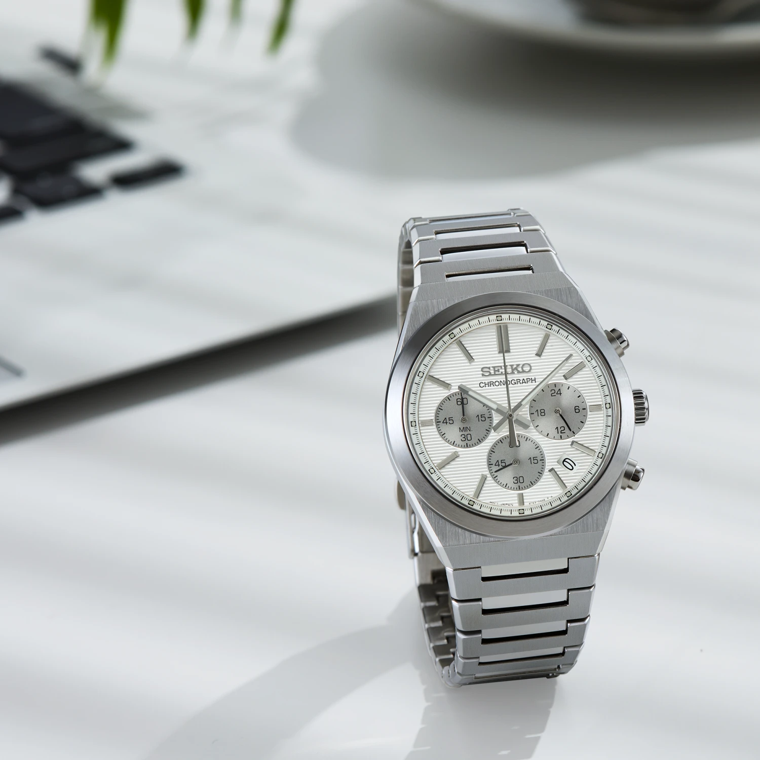 Seiko SSB451 4 Seiko SSB451 - Image 4